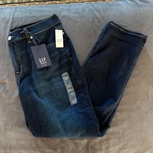 GAP jeans size 4/27